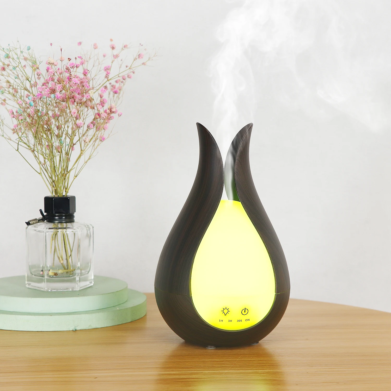 Incroyable diffuseur d'huiles essentielles avec leds - Humidificateur