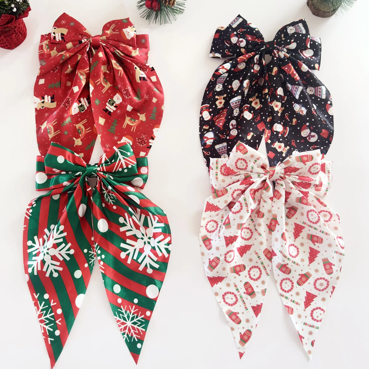 1PC Christmas Bow Hair Accessories Set, Festive Snowflake Santa Printed Satin Hair Bows, Red Green Xmas Hair Decor For Women