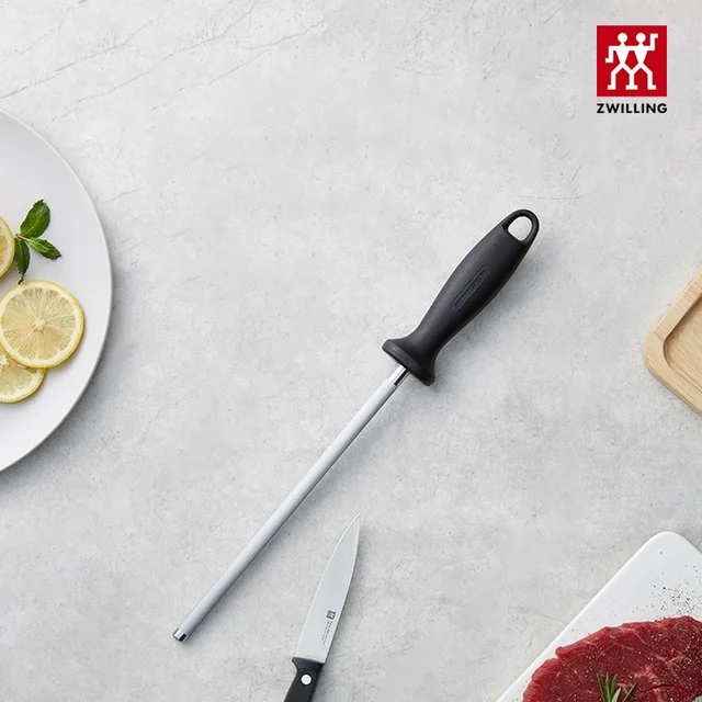 혁신적인 독일어 더블 스탠드 나이프 깎이: 날카로운 날을 위한 최상의 선택