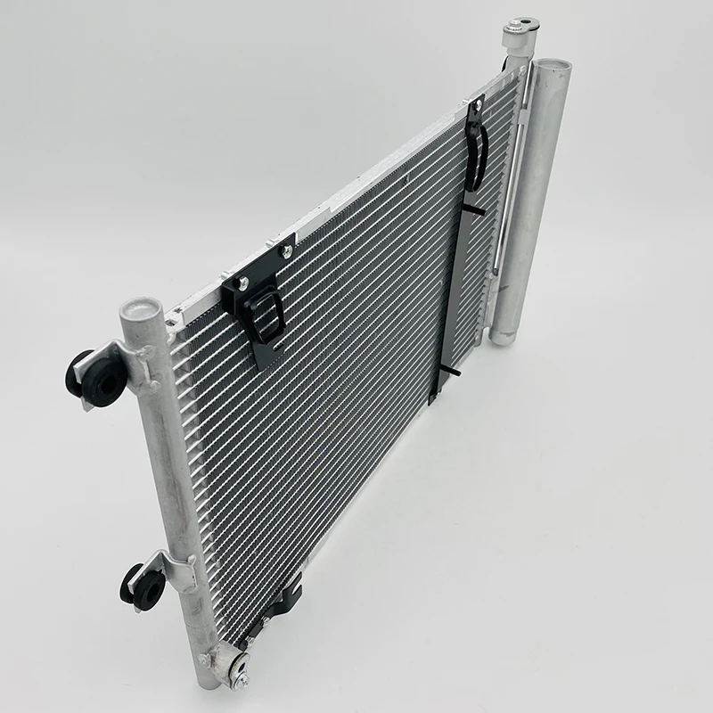 Condensador de ar condicionado CA automático para Suzuki Jimny