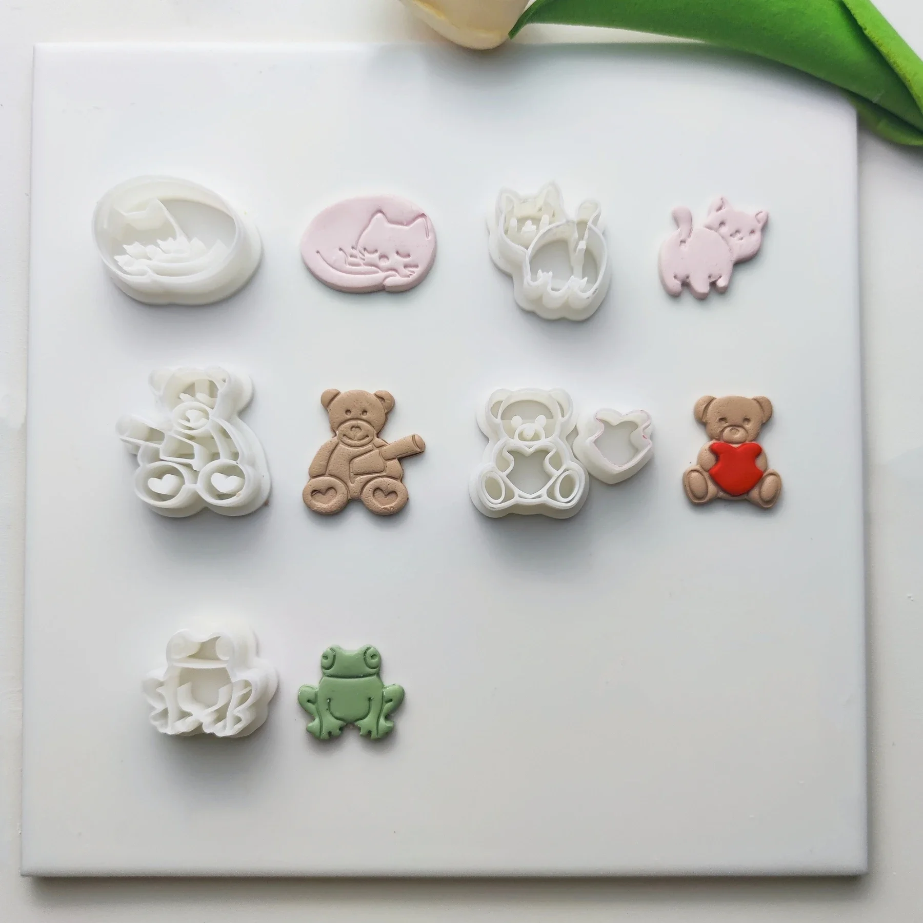 Animal Series/Cat/Dog/Love Bear/Frog/Fox/Rabbit Polymer Clay Cutter Earrings Clay Mold Jewelry Ceramic Pendant Jewelry Ear Mold