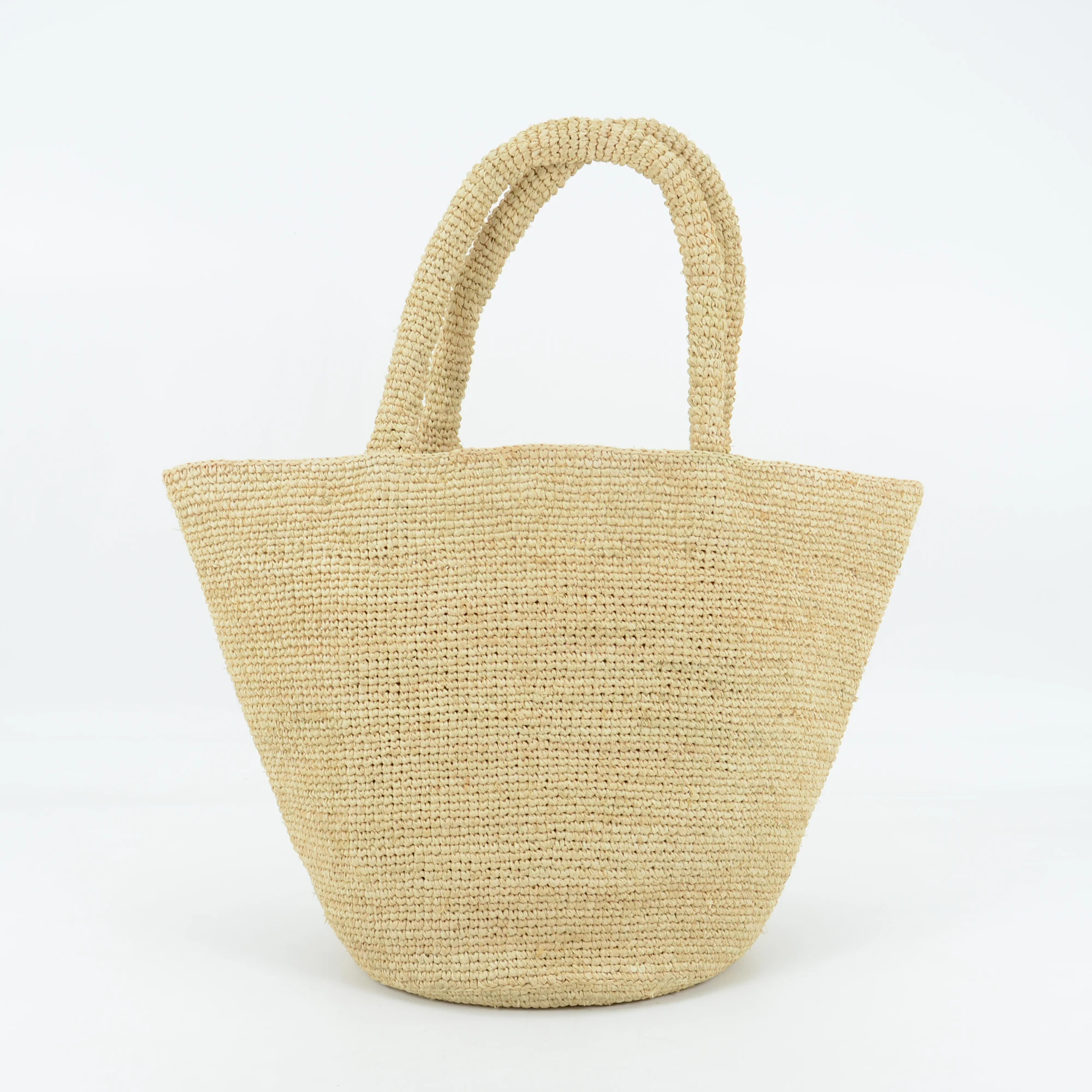 

Плетеная соломенная сумка ручной работы из рафии