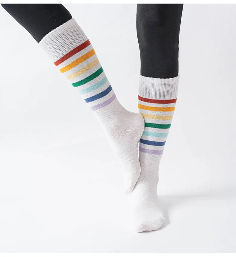 Yoga Socks Women Stripe Pile Dot Silicone Non-slip Pilates Over The Calf Socks 16 S85c3a7df86e1404aae600ba460cfcecbh