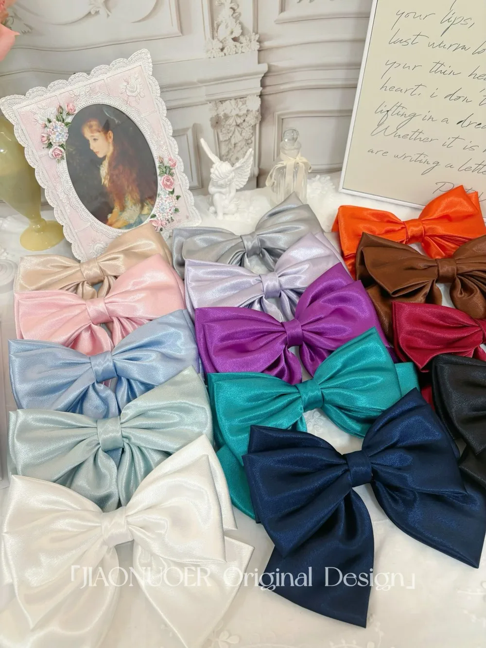 2026 Modische Stereo-Haarschleife Haarspange für Damen und Mädchen Dreischichtige Satin-Übergroße Schleifenhaarspange Haaraccessoires – Detail 4