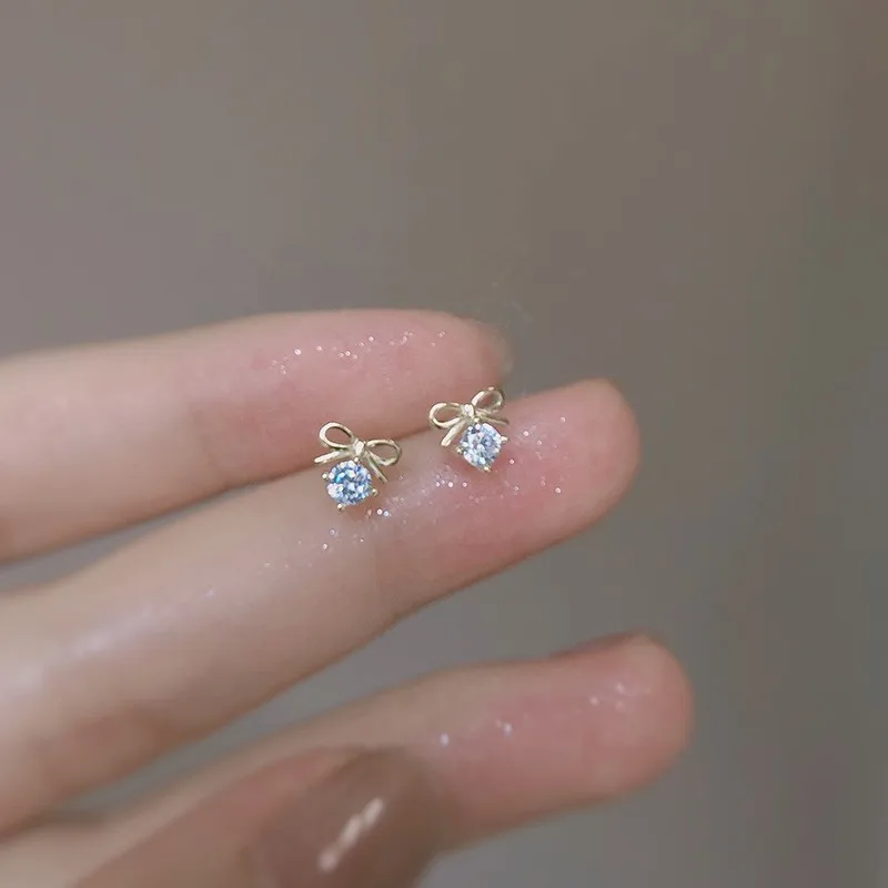ANENJERY Butterfly Stud Earrings for Women Cute Delicate Jewelry Girls Gift Pendientes mujer