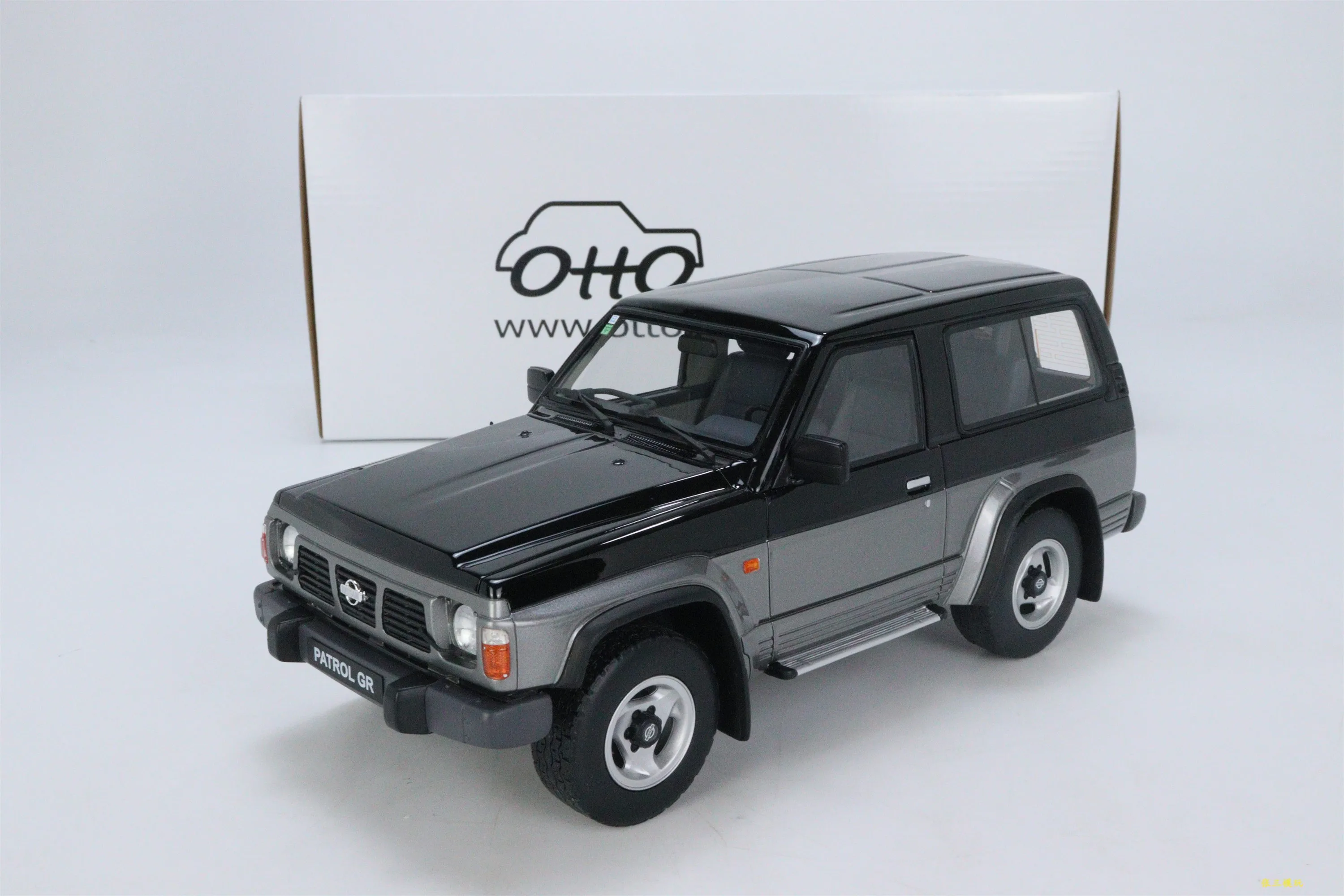 Otto 118 For Nissan Patrol Gr Suv Out Of Print Limited Edition Resin