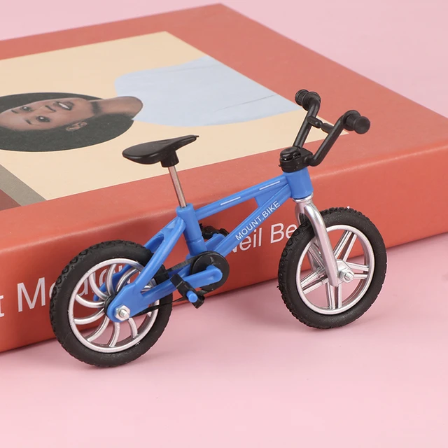 Jouet de doigt de vélo en alliage moulé, réplique pour maison de poupée,  vélo de montagne Miniature pour Collections en Boutique, décor de maison de  poupée - AliExpress