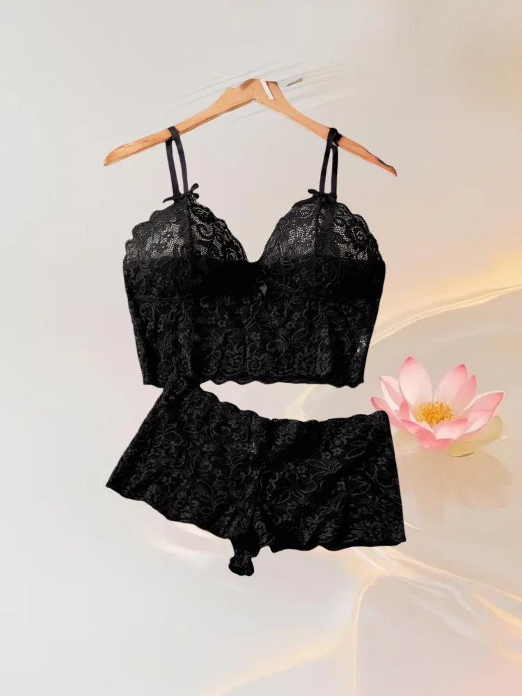 French Black Lace Intimate Apparel Set Sexy Hollow out Luxurious Romantic Date Exclusive Seduction Pure Desire Style