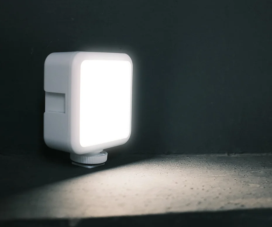 VL49 Mini LED Video Light 2000mAh CRI 95+ 5500K Portable Photography Vlogger Fil