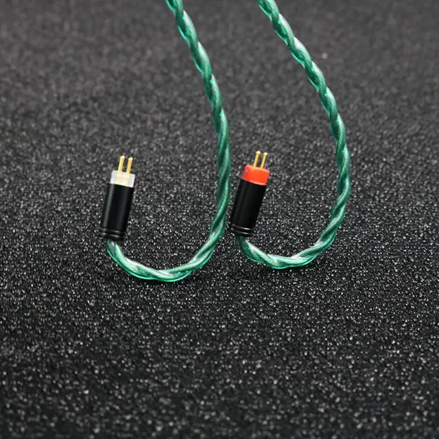 【1点のみ】16コア 7N高純度単結晶銅 無メッキ MMCX/4.4mmバランス 1点のみ】16コア 7N高純度単結晶銅 無メッキ MMCX/4.4mm