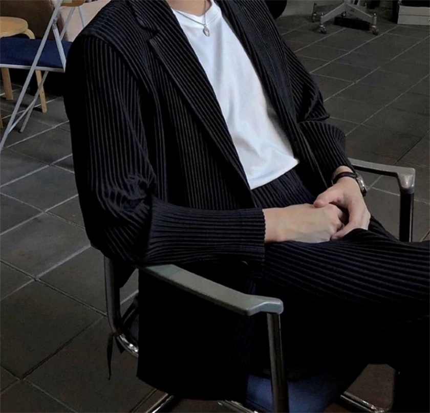 Miyake Pleated Men New Office Black Blazer Luxury High Fashion Suits Partially Lined Autumn Winter Coat mens blazer