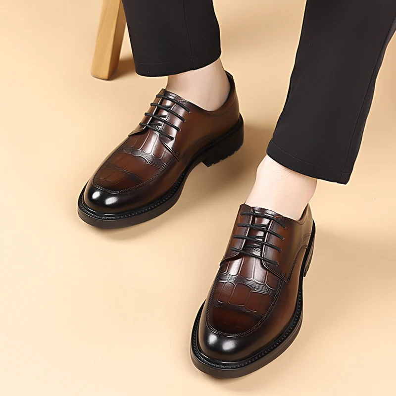 أحذية مكتب أكسفورد للرجال على الموضة عالية الجودة كاجوال من الجلد بمقدمة مستديرة مصممة للأعمال أحذية مشي خارجية