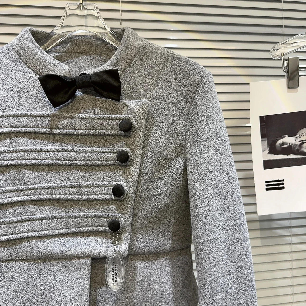 Fashion 2023 Winter New Bow Tie Diagonal Buckle Lace Sleeve Down Lining Woolen Feminine Long Sleeve Thickened Warm Short Coats