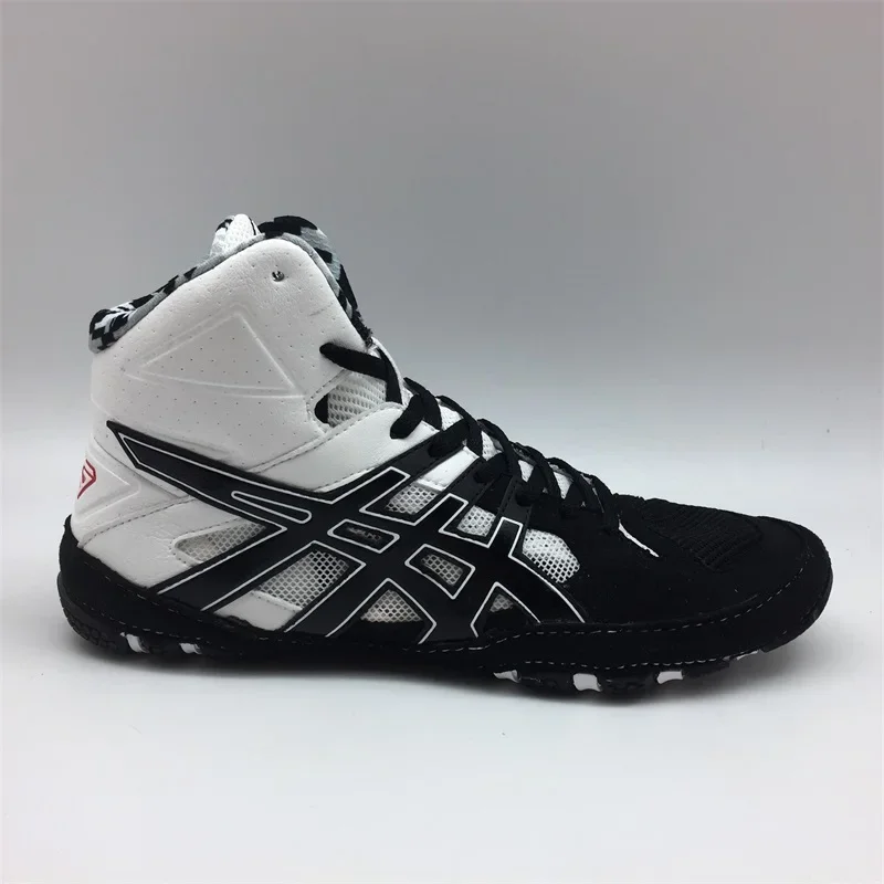 Mesh Breathable Boxing Sneakers Size 39-46# Professional Wrestling Boots Men's Lightweight Fighting Boxing Shoes