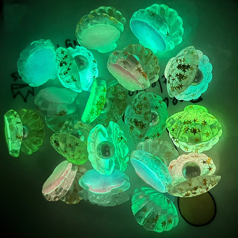 Kawaii Cartoon Funny Noctilucent Pearl Shell Clogs DIY Jewelry Glow In The Dark Accessories 6 Pcs For Adults Kids Gifts Girl Toy elf toy accessories