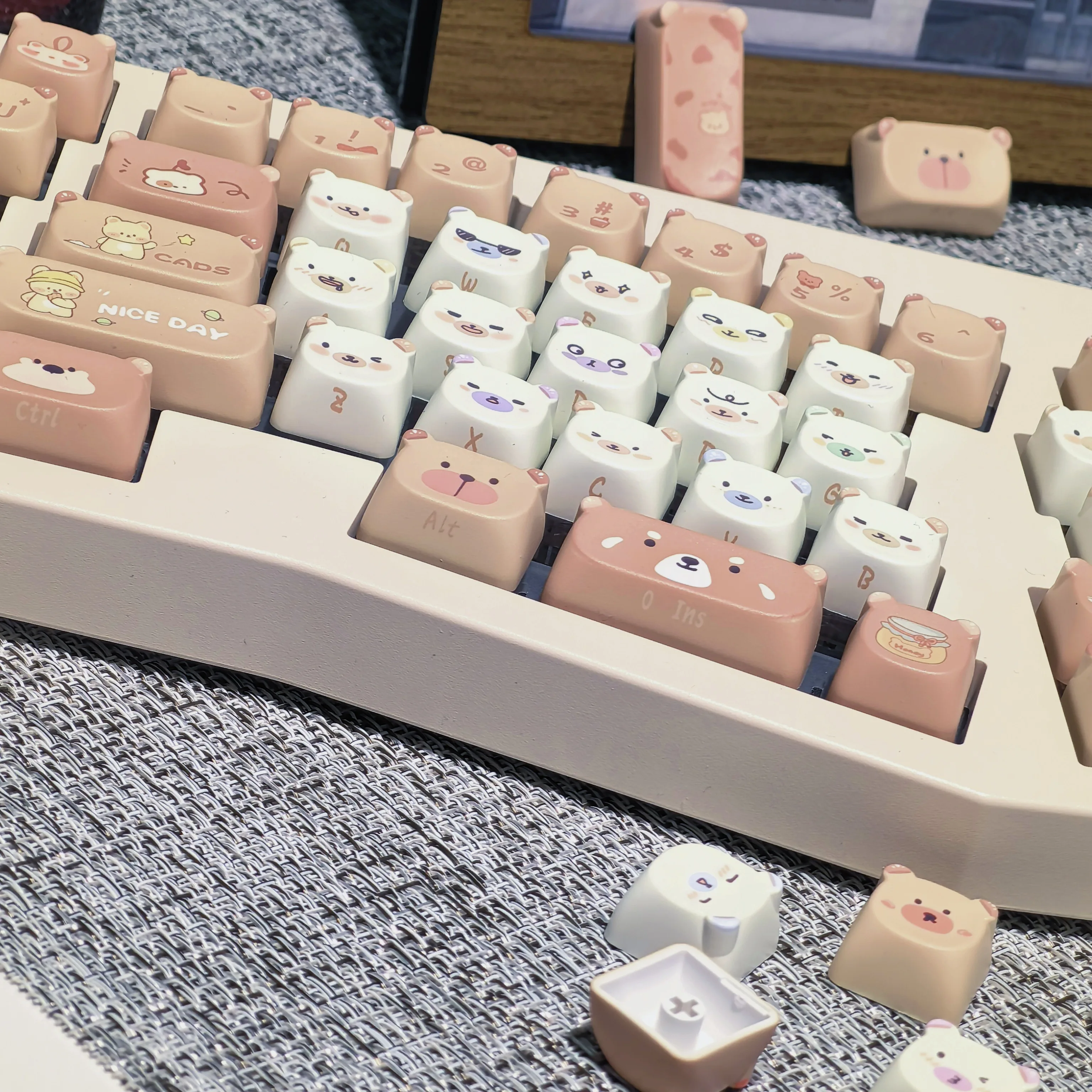  Ű Ϳ ī  Űĸ, EAO  īŰ ȭƮ   , PBT Űĸ,   , 133 Ű