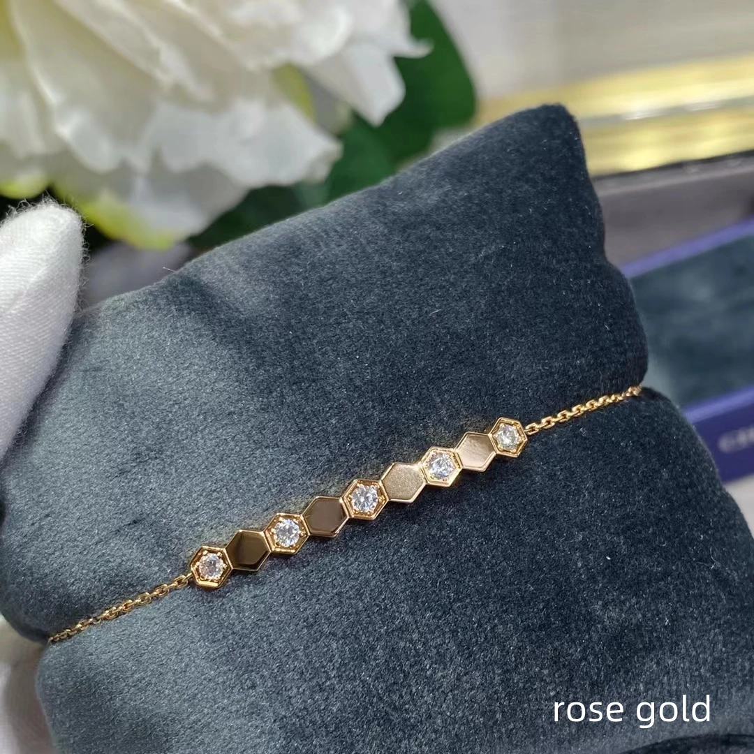   ̾Ƹ  , Ŭ м 귣, ȸ Ÿ ־,  