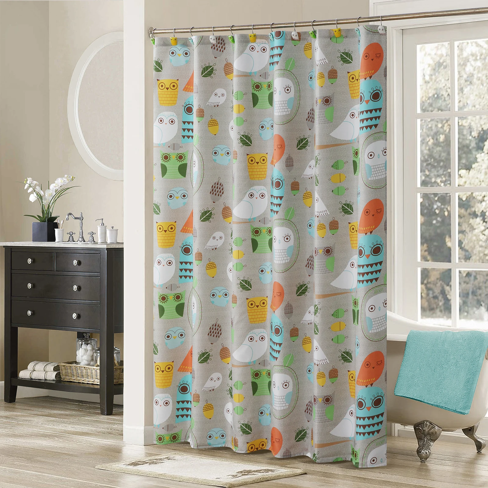 

Give a Hoot Grey Polyester Waterproof Printed Colorful Fabric Decoratived Cute Animal Shower Curtain