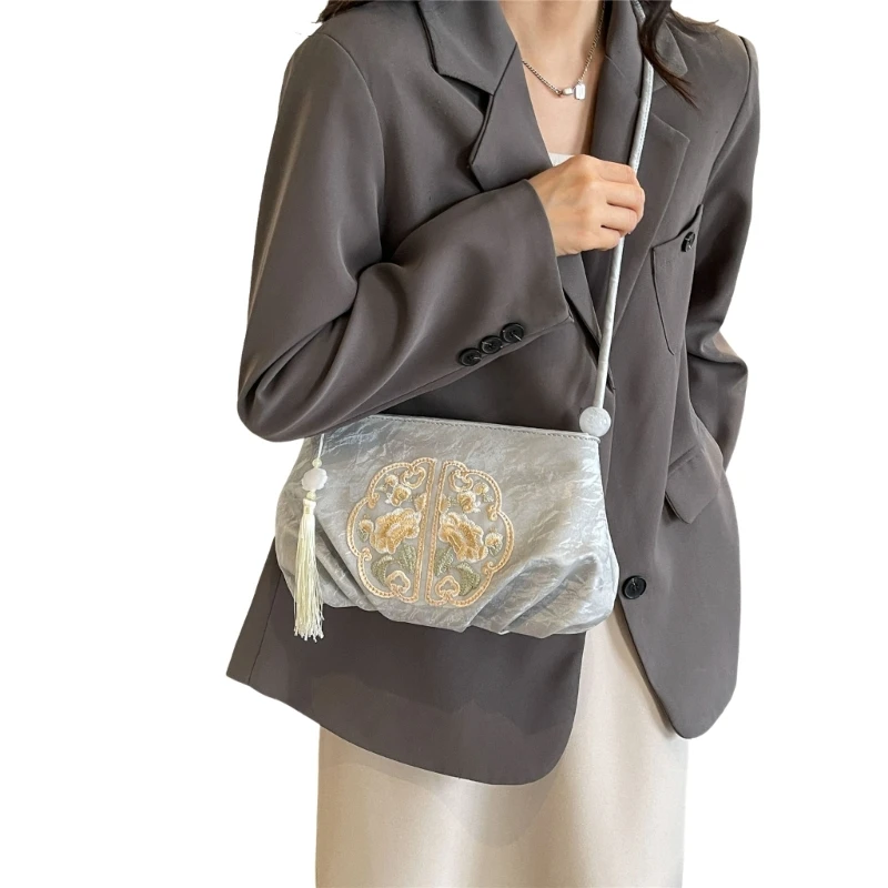 Women PU Leather Bag Embroidery Shoulder Bag Chinese Crossbody Bag Fashion Cloud Bag for Daily