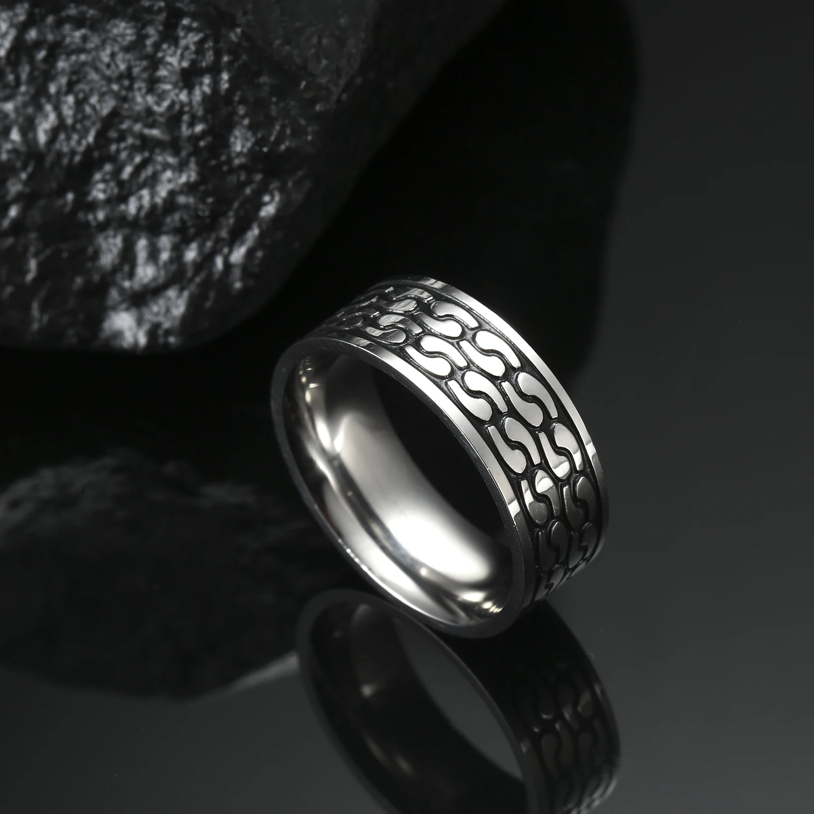 Bague homme, le plus grand choix de bagues acier, argent, titane pour