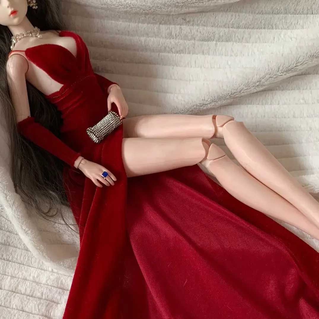 

Customized 1/3 1/4 Doll's Clothes Gold Velvet Banquet Evening Dress Girl Toys Dress Up Doll Accessories, No Doll