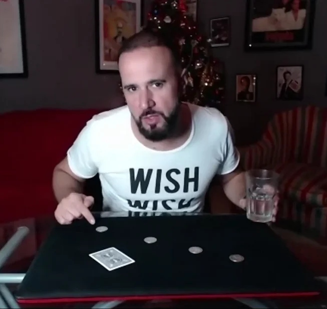 

2022 Masterclass Lecture by Gaston Quieto - Magic Trick