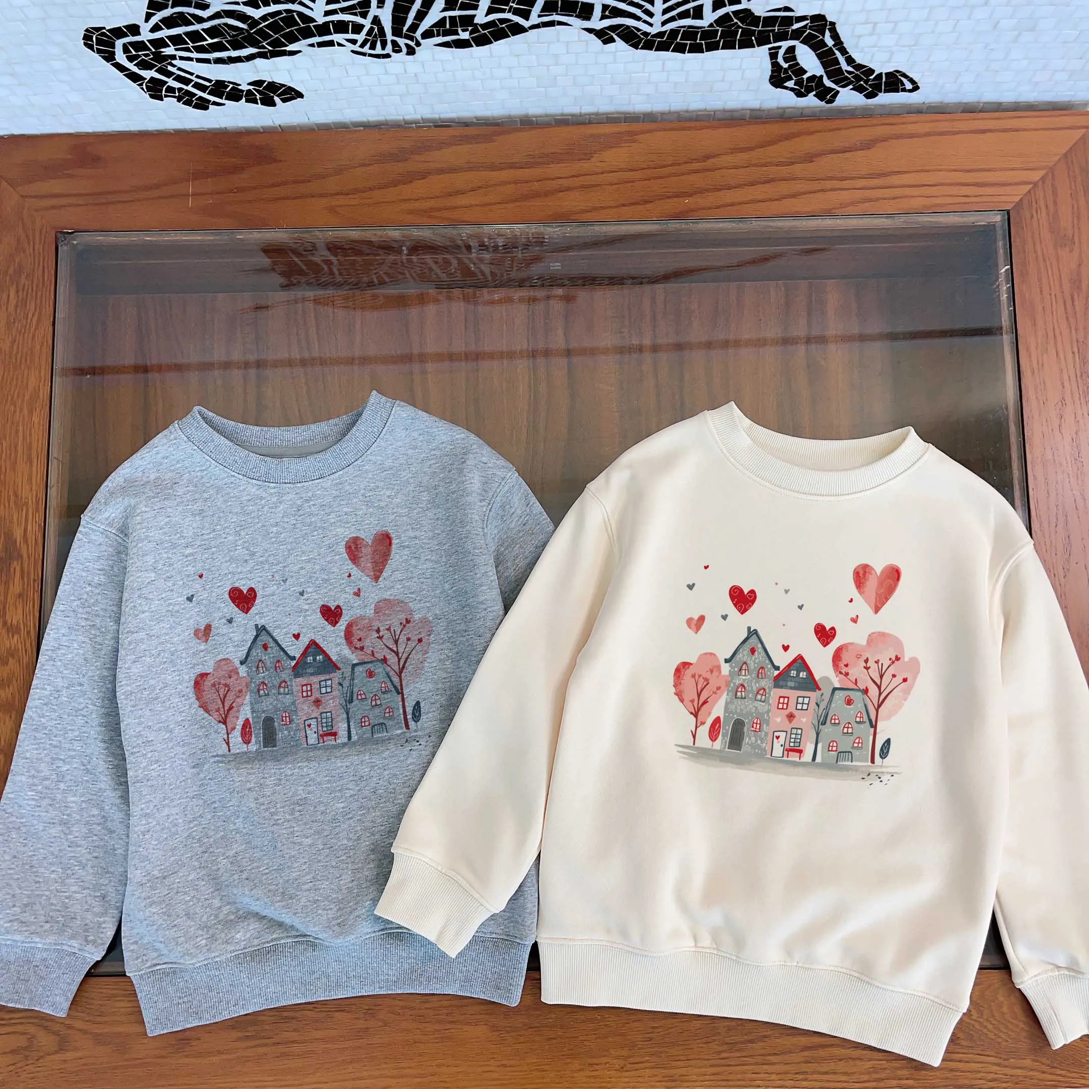 

320G sweater high-end children's clothing 2023 autumn and winter new boys and girls' westernized long sleeved pure cotton sweate