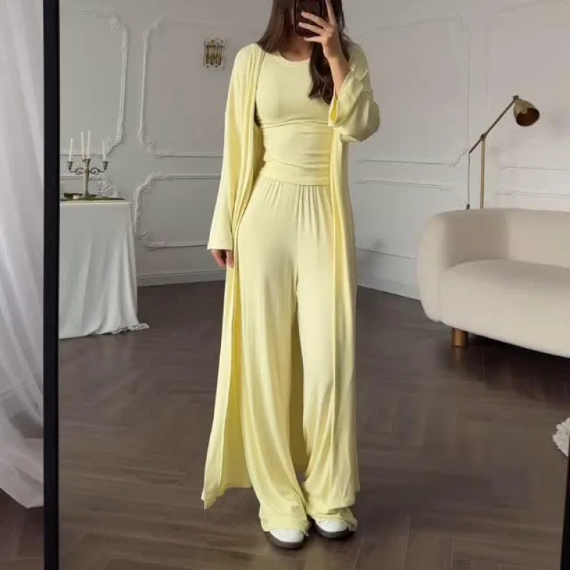 ชุดแฟชั่น 3 ชิ้น เสื้อคลุม กางเกง และเสื้อ ใส่สบาย สวยเก่งทุกสไตล์