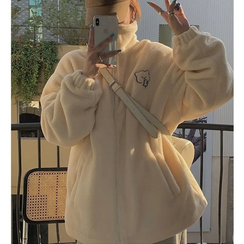 

Женское утепленное пальто из овечьей шерсти, однотонное теплое пальто с воротником-стойкой и медведем, повседневное модное пальто свободного покроя, Осень-зима 2023