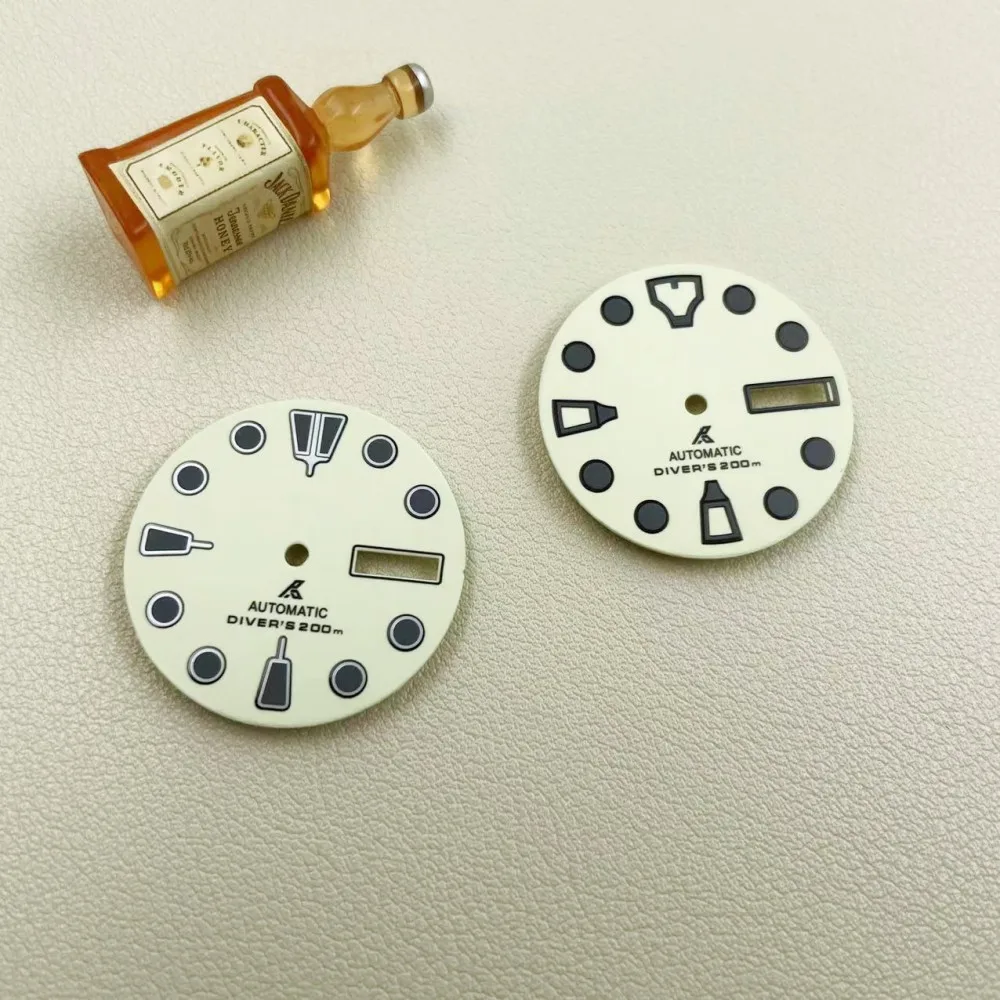

Watch accessories modified NH36 dial super luminous 28.5mm fully automatic mechanical men's watch literal double calendar