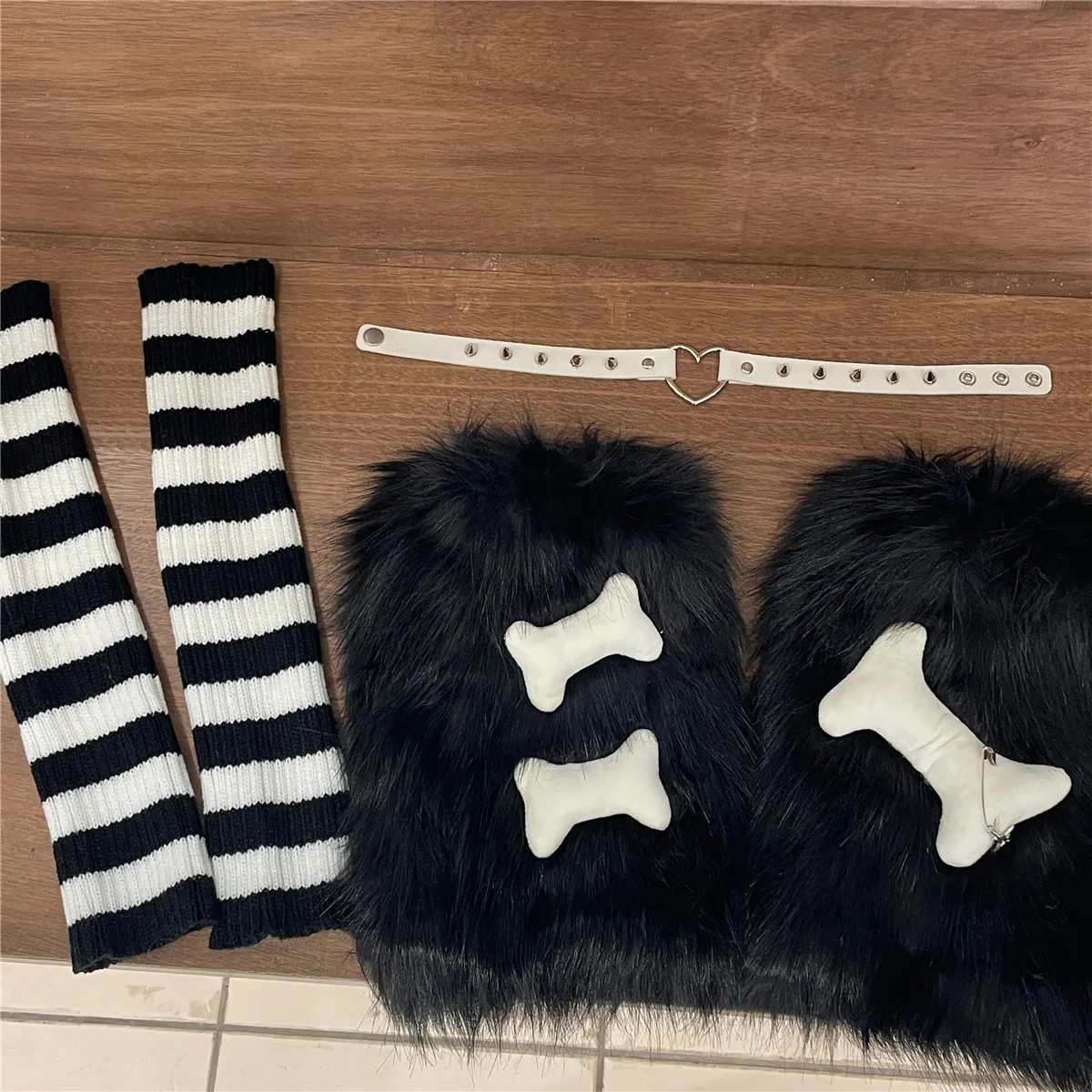 Furry Leg Warmers Stripes Pile Style Knee Belt Three-Piece Set Boot Covers Lady Cute Knee-length Warm Sock Fashion Leg Stockings