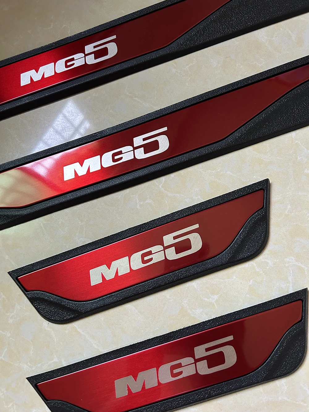 red-4pcs