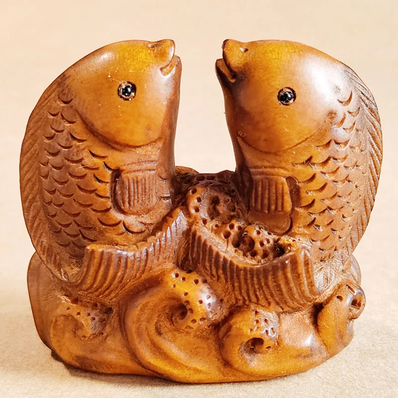 

Y8372 - 2 "резная вручную фигурка из бокса и сетки резьба: Красивая Золотая Рыба