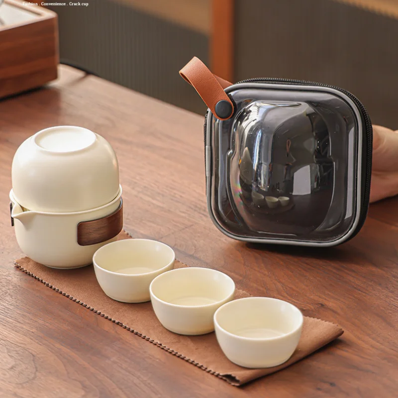 Portable Tea Pot Set, 1 Pot of 4 Cups Carry-on Bag, Can Be Used for Outdoor Leisure Trips and Family Gatherings, Tea Set Chinese