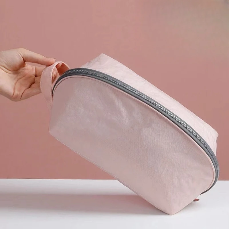

Travel Portable Underwear Storage Bag Multifunctional Storage Bag for Bras Socks Waterproof Bathroom Wash Bag Makeup Organizer