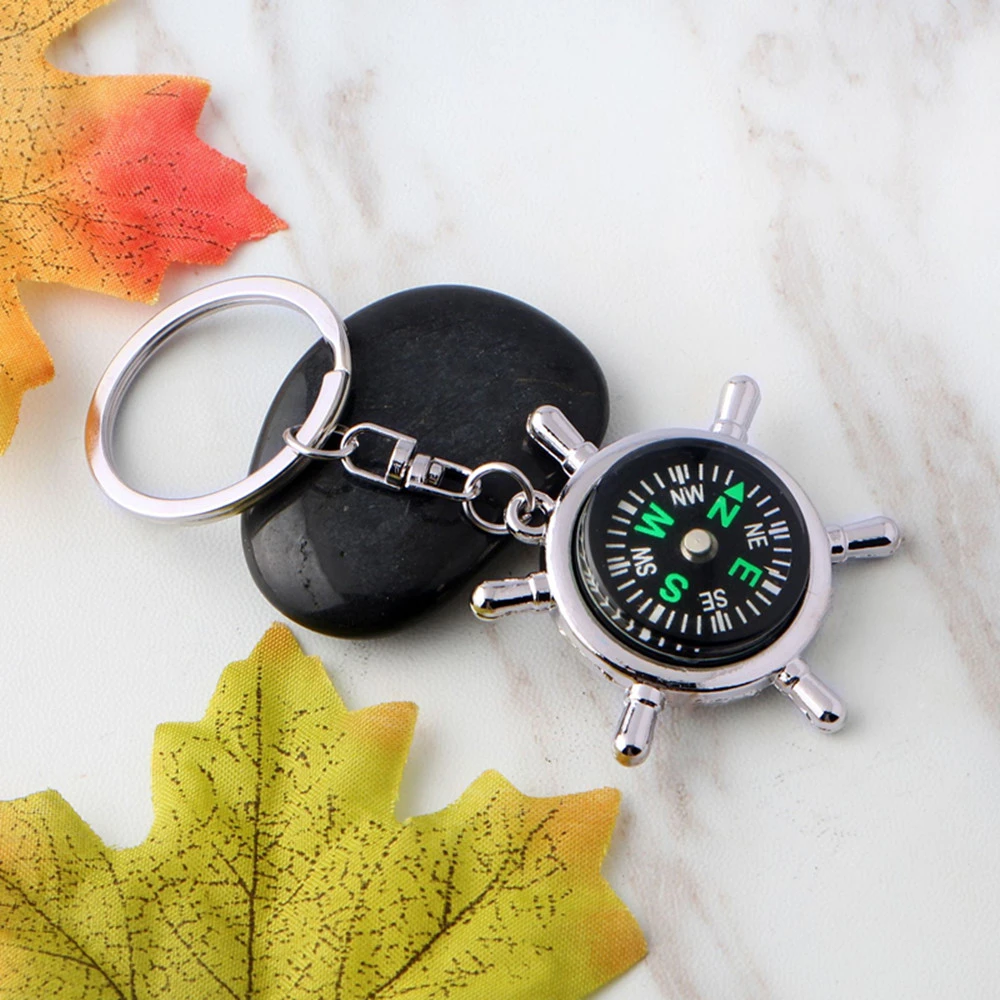Three Styles Of Personalized Minimalist Creative Metal Compass Keychain