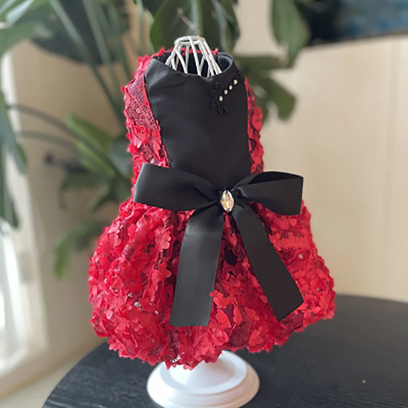 

High-end Fashion Pet Dog Clothes Autumn Winter Wine Red Petal Flower Big Bow Dresses For Small Medium Dog Chihuaua Puppy Coats