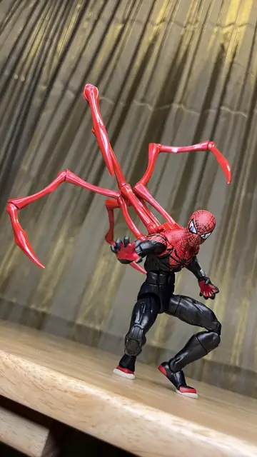 スパイダーマン　ロビン　無版権フィギュア スパイダーマン ロビン 無版権フィギュア