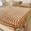 1pc Winter Warm Bed Sheet with Elastic Band Single/Queen/King Mattress Cover Thick Coral Fleece Fluffy Fitted Bed Sheets for Bed 5