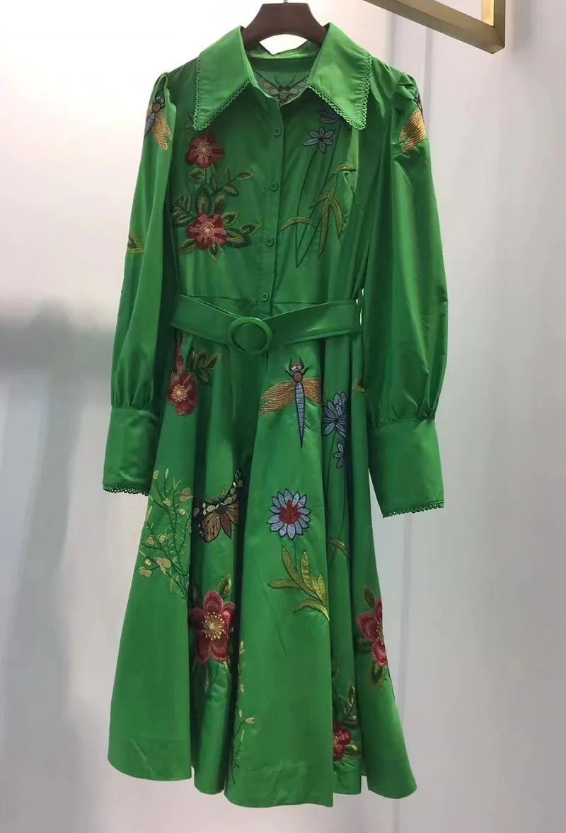 

Top Quality New 2022 Autumn Winter Dress Women Turn-down Collar Floral Embroidery Belt Deco Long Sleeve Khaki Green Dress Cotton