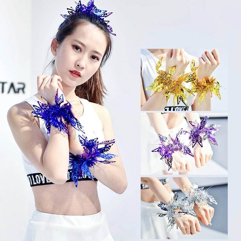 2Pcs Random Children's Glitter Dance Wrist Flower Cheerleaders Perform Handflowers Hand Bell Ring Kids Performance Props Toys