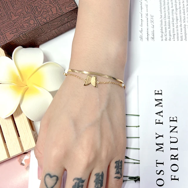 Hot Selling Brand L $V Fashion Casual Letter Bracelet Necklace Bracelet -  China L$V Bracelet and Diamond Bracelet price