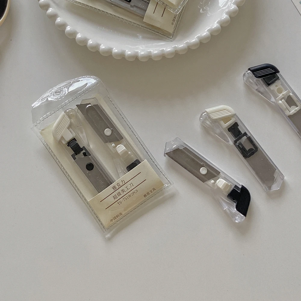 Mini Translucent Cutter Knife Parcel Cutter Office School Supplies Stationary Cute Art Knife carving knife box cutter utility knife paper cutting knife cutting knife paper cutter art knife box opener