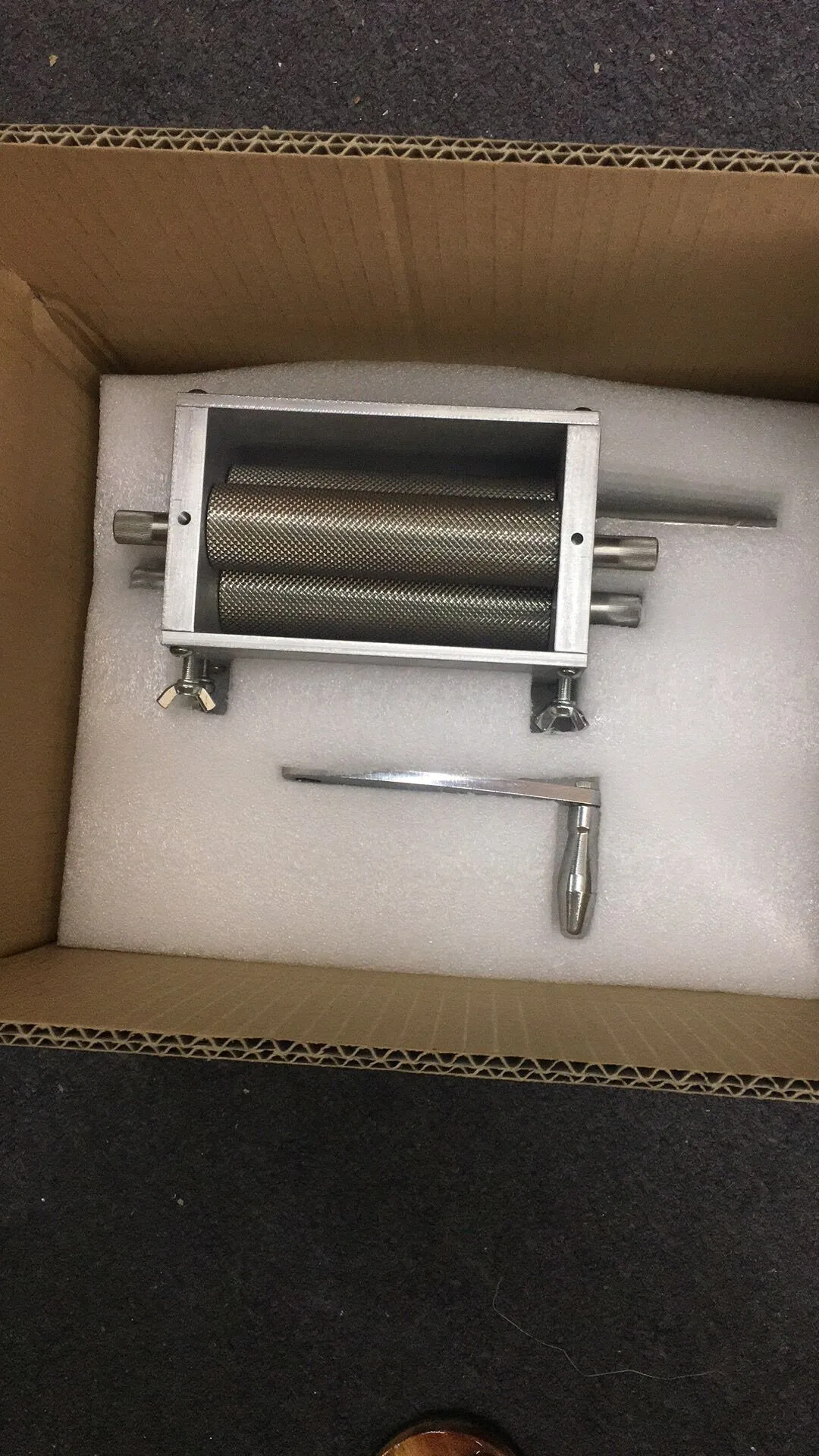 Three sticks malt crusher three sticks grinder three fine wheat crusher grain DY-368