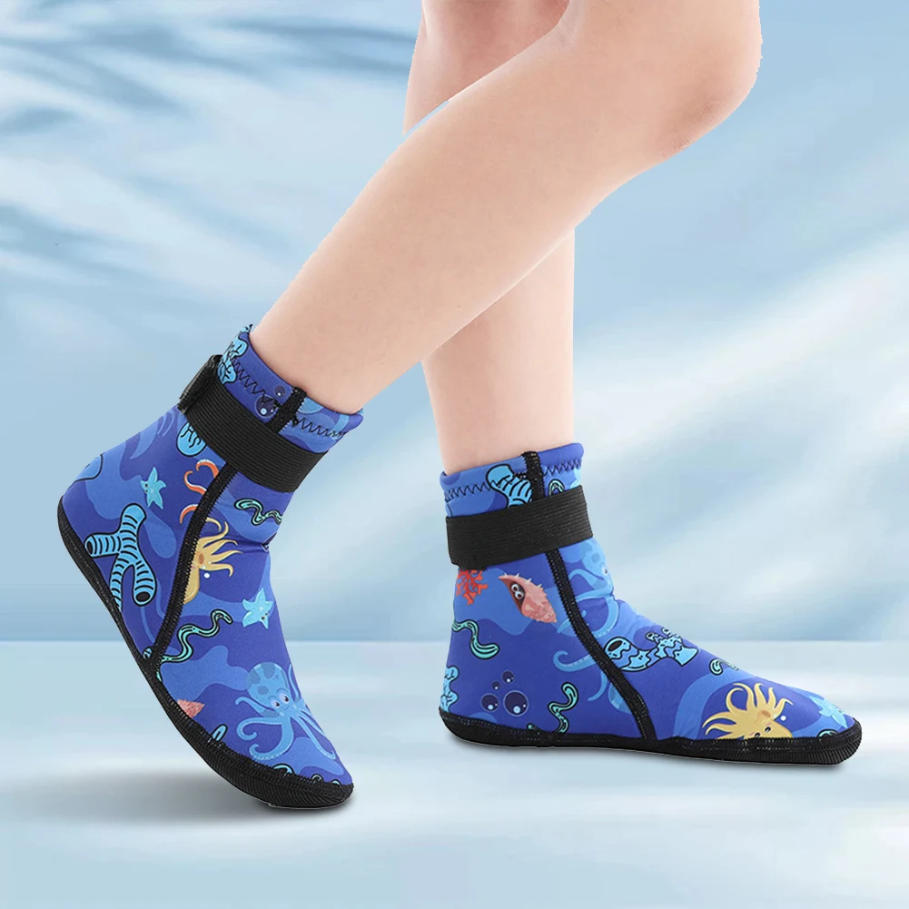 Kids Neoprene Water Socks Sand Socks Anti-slip Toddlers Diving Socks Adjustable Snorkeling Boots Keep Warm for Diving Surfing