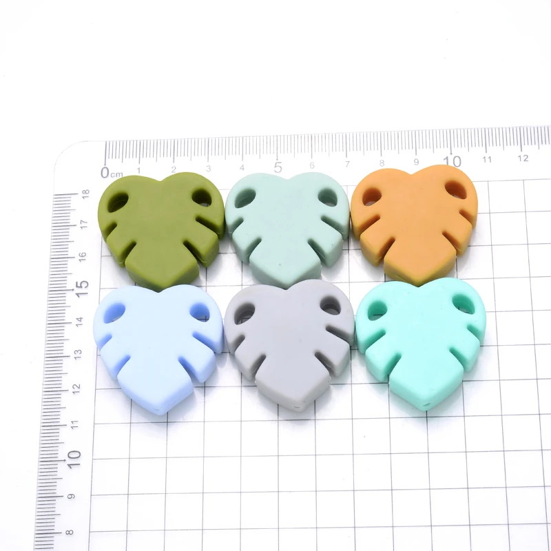 2Pcs Silicone Leaf-Shape Beads Clips for DIY Baby Pacifier Clips Teething Necklace Toys Baby Silicone Teethers Dummy Holder 5