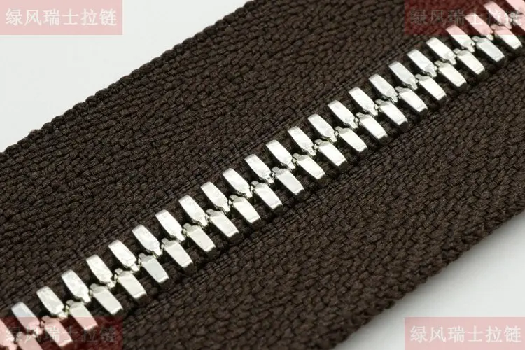 

M4.M6 по индивидуальному заказу, соответствует швейцарской металлической молнии Riri Corn/молния для кофе, платины, риса/1 м