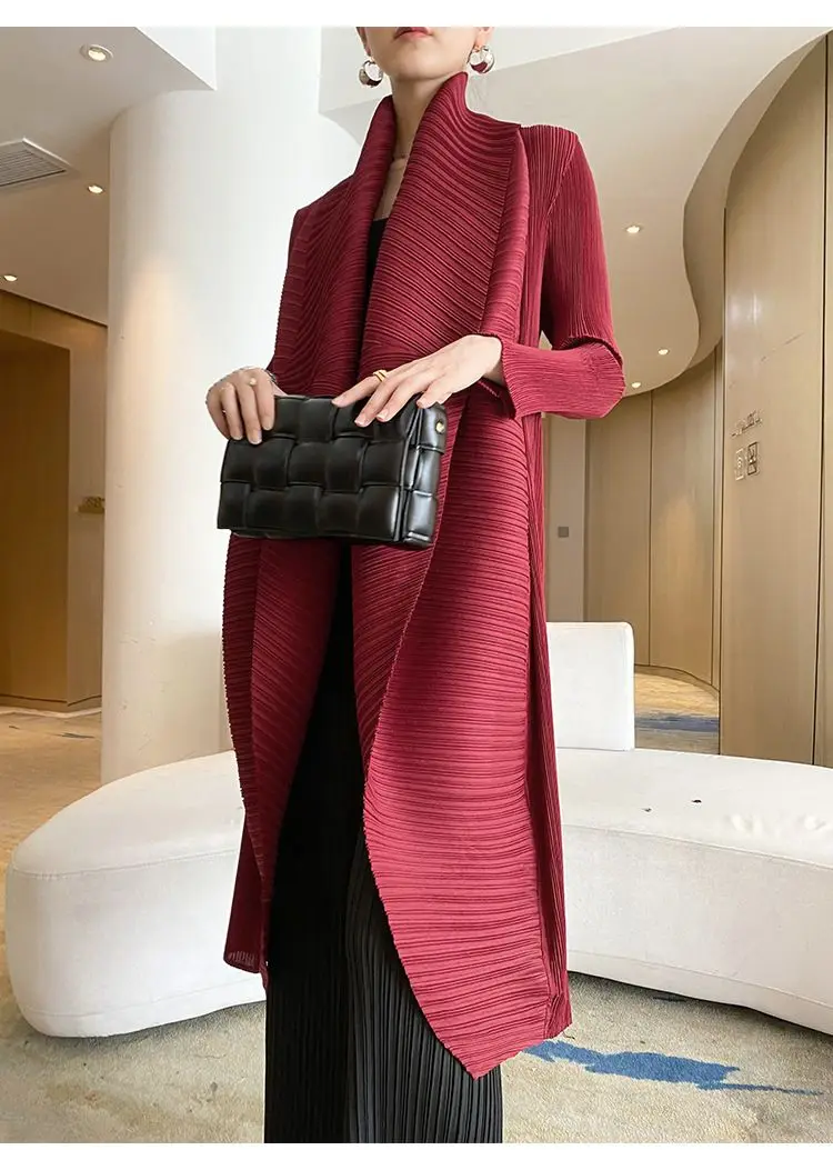 Luxury Pleated Coat New Turn Down Collar Long Sleeve Mid-length Trench Coat Oversized Windbreaker Cardigan High-end Chic Jackets