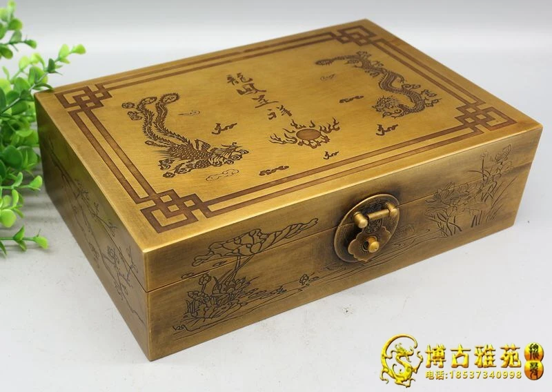 Antique copper ware, pure copper carving, dragon and phoenix auspicious copper box, jewelry box, storage box, and copper lock