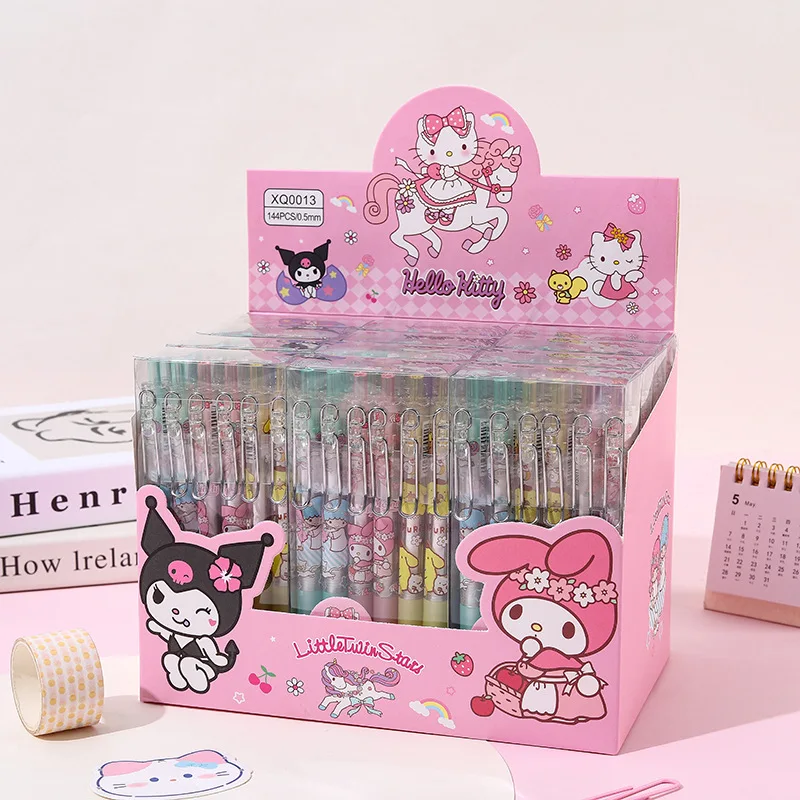 Sanrio 12pcs Cartoon Gel Pen Kawaii Hello Kitty Kuromi Cinnamoroll cancelleria 0.5 nero con gancio in metallo Office scrivi penne carine